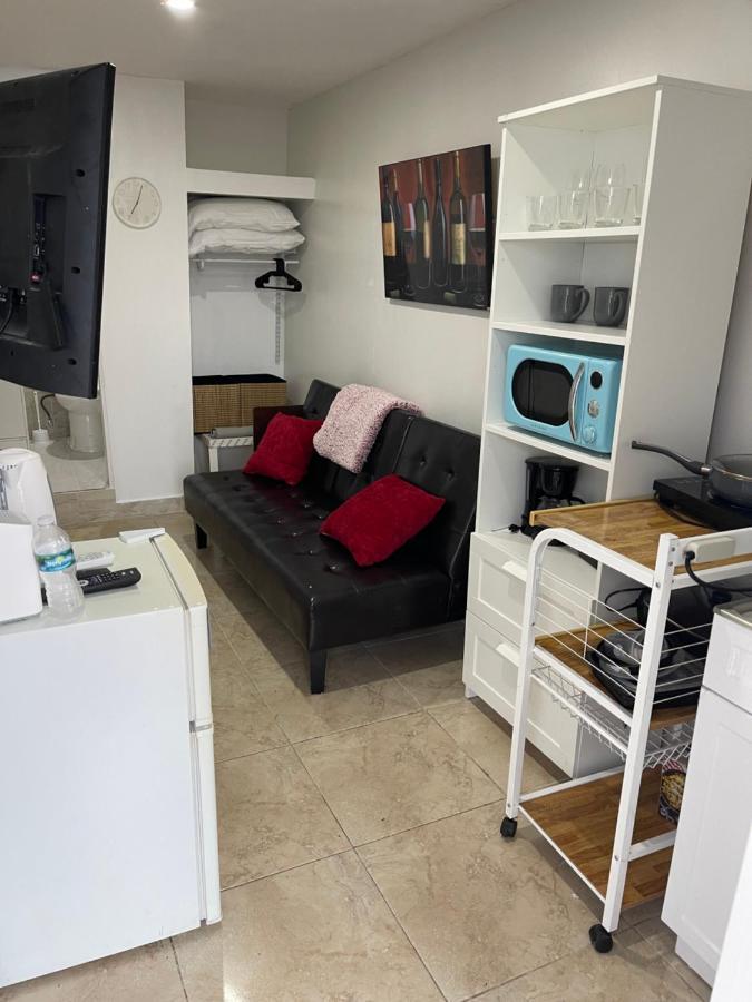 Beautiful Mobile Home In Hallandale Beach Eksteriør bilde